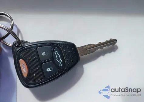 2010 Chrysler Sebring Touring from USA, damaged, VIN 1C3CC4FB4AN118694